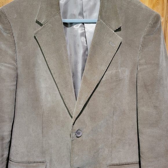 Men's Tan Corduroy Blazer - Picture 2 of 12